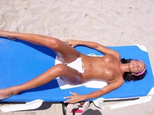 15P Nothing is more fun for this girl than being nude