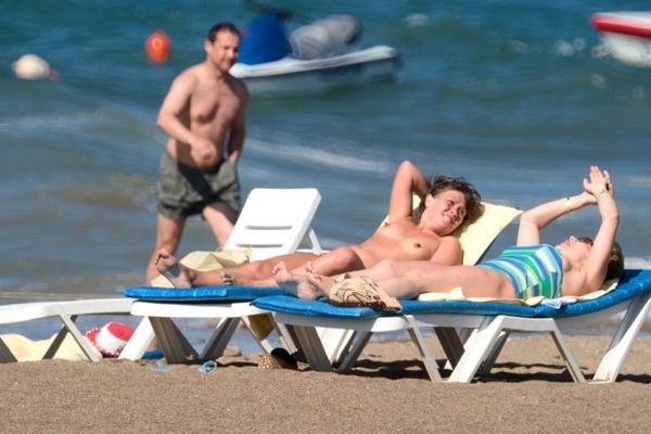 15P Sexy nude teen babes playing around in the hot sun