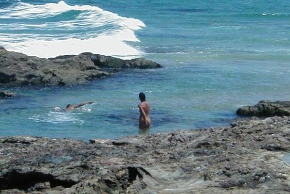 15P Increíble nena desnuda muestra su sexy cuerpo desnudo