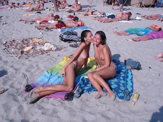 15P Warning -  real unbelievable nudist photos and videos