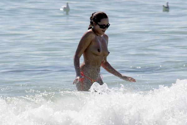 15P Warning -  real unbelievable nudist photos and videos