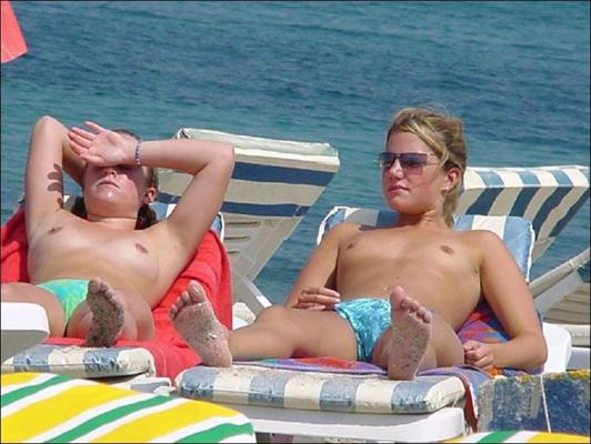 15P Warning -  real unbelievable nudist photos and videos