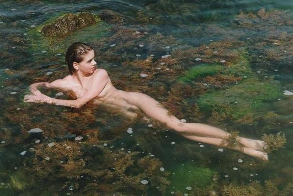 15P Warning -  real unbelievable nudist photos and videos