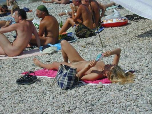15P Warning -  real unbelievable nudist photos and videos