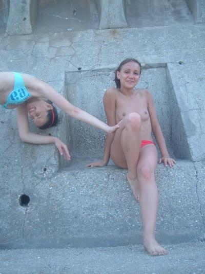 15P Warning -  real unbelievable nudist photos and videos