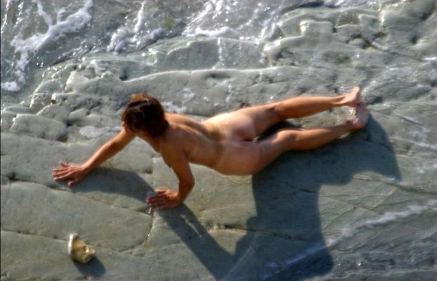 15P Warning -  real unbelievable nudist photos and videos