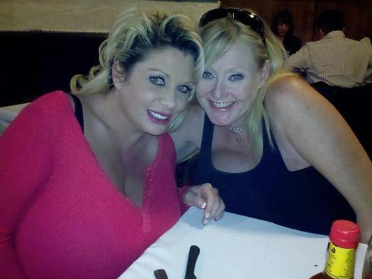 13P Kayla Kleevage & Claudia Marie