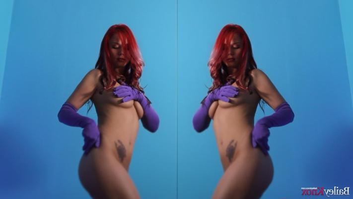 16P Bailey Knox poses like a Jessica from Roger Rabbit film