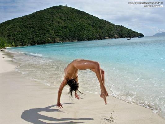 12P Renee Perez at In The Crack