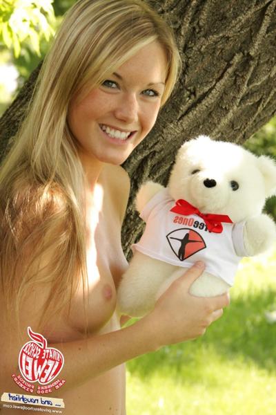15P Teen model Jewel showing off her new gear from FreeOnes
