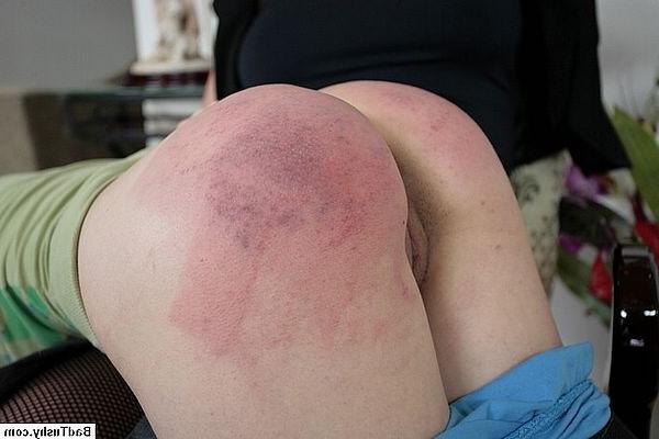 19P Gorgeous super sexy teen babe gets ass spanked badly