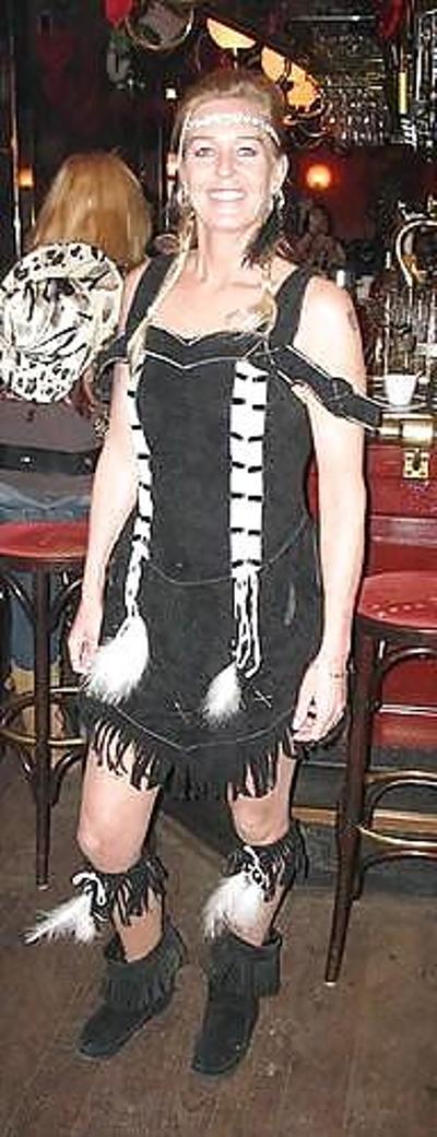 18P My sexy mature girlfriends off facebook