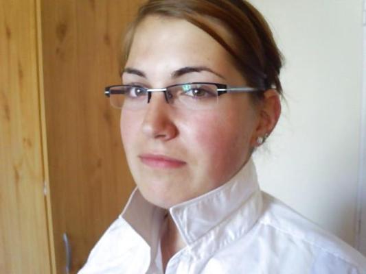 18P Blouse Collar Upturned