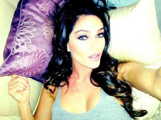 10P Heiße sexy Fotos der beliebten Berühmtheit Jasmine Waltz