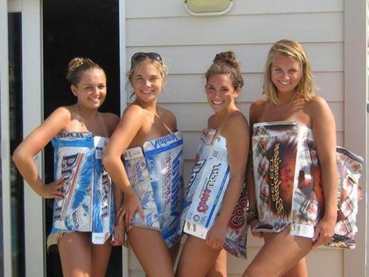 16P weird bizarre unusual and funny pictures