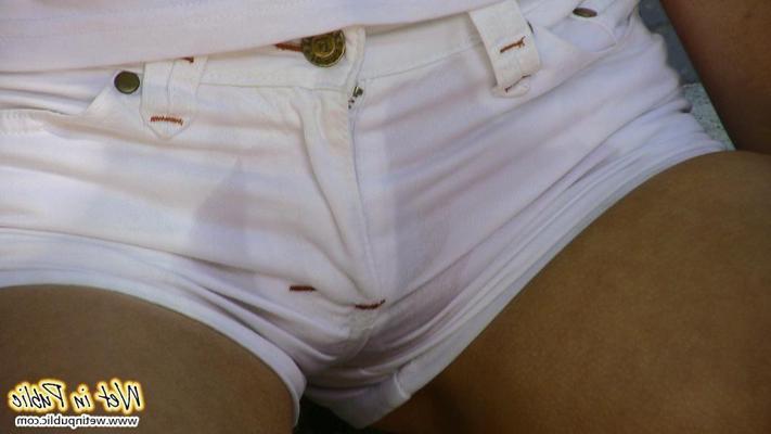12P Outdoor piss mess of a summer girl in the white shorts and a nasty tee