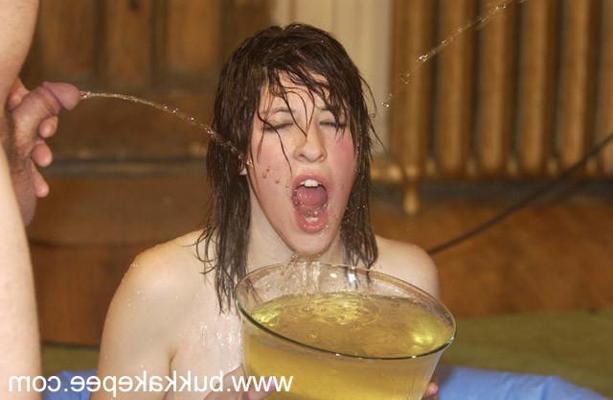 16P Girl gets piss and a load of goo on her cute face