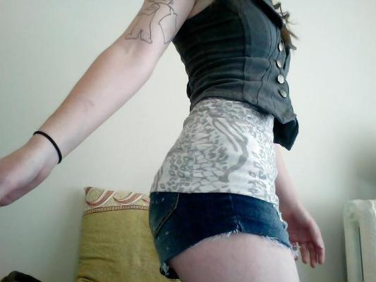 12P Un couple fait par webcam