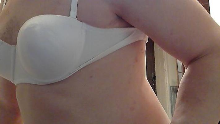 16P New bra and pantygirdle