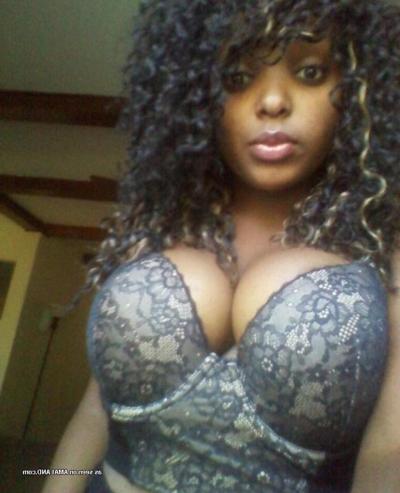 14P Busty black teen self-shooting in lingerie at home