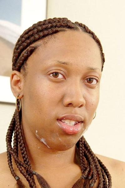 15P Straight up amateur black broad taking a facial