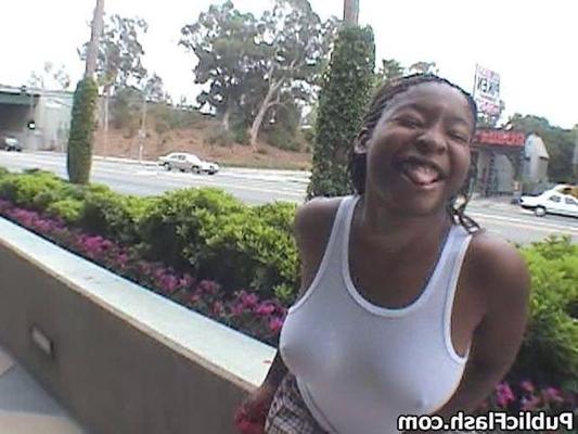 16P Flashing Fine Black Booty Outdoors on City Sidewalk
