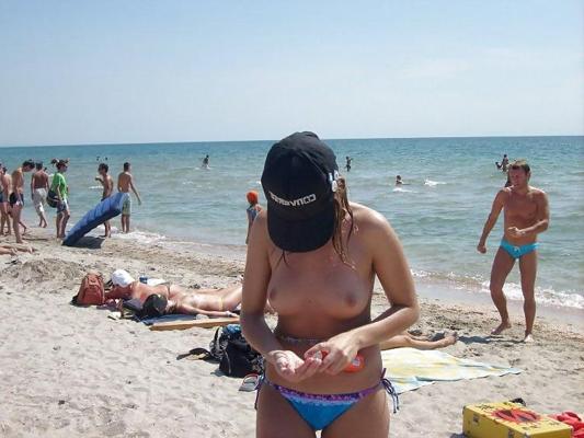 25P Bulgarian Beach Girls from Black Sea