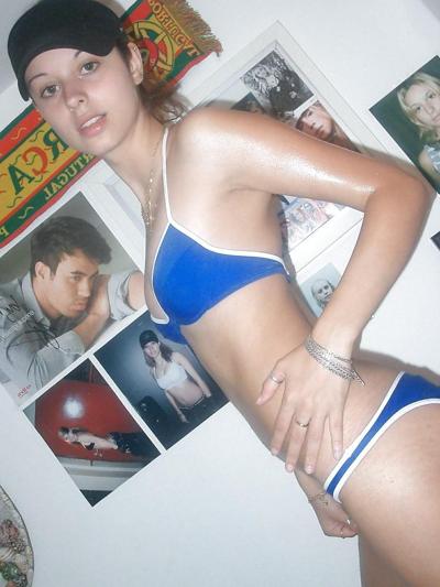 25P Cute Little Latin Teen - Portugal