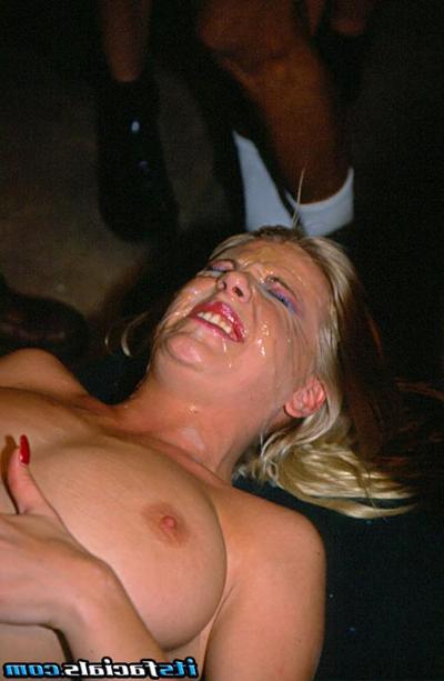 16P Nasty blonde slut takes multiple cumshot