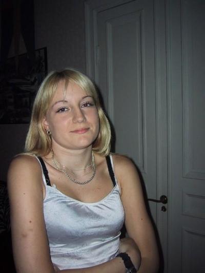 16P Amateur lesbian girl