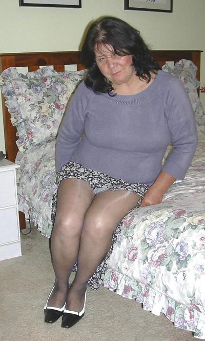 22P Rosemary sexy legs and upskirt 4