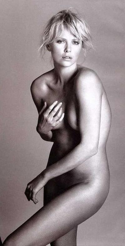 15P Classy celeb Charlize Theron in panties &amp;amp; topless