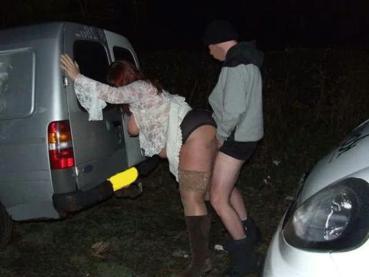 15P Chubby british wife fucking in dogging action