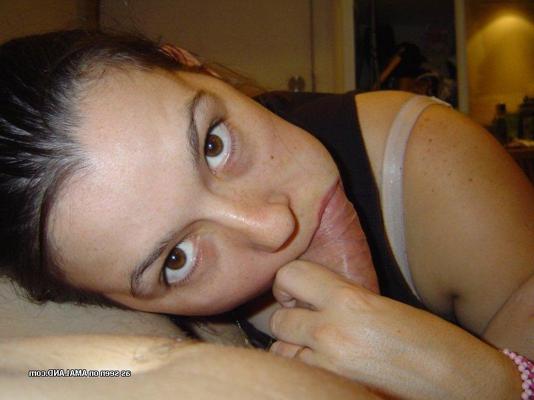 6P Horny amateur chicks sucking on their BF's cock