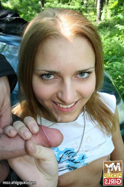 20P Young girl sucks two cocks at once in a forest