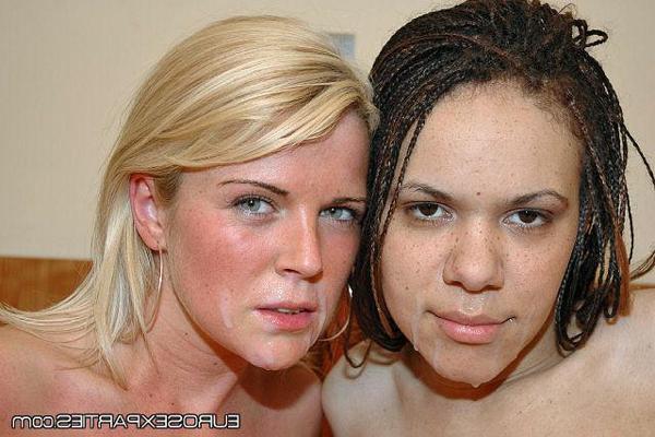 12P 12 pics and 1 movie of Carina from Euro Sex Parties