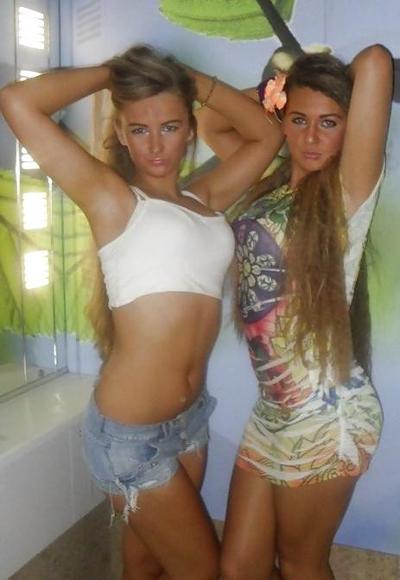 18P Les jeunes salopes duo, trio, groupe