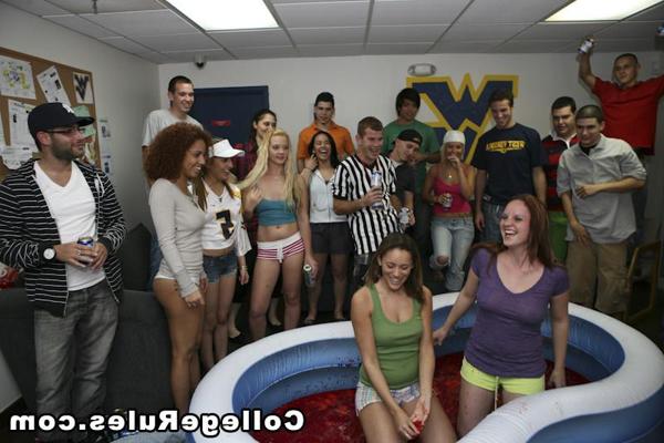 15P Drunk college teen is getting fucked in different positions
