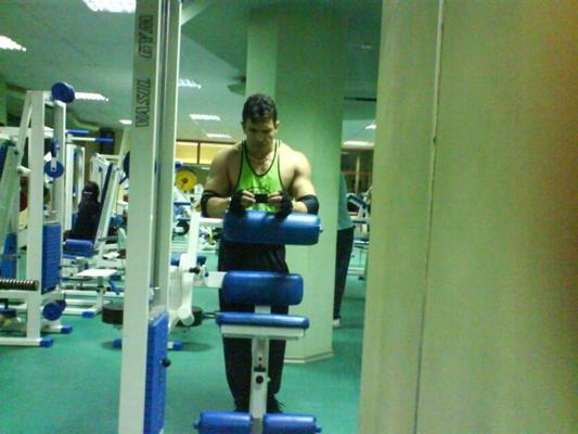 16P Mexican bodybuilder hunk