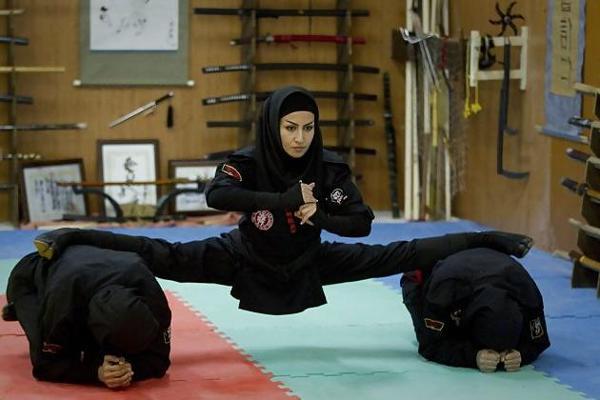 6P Les ninjas iraniennes
