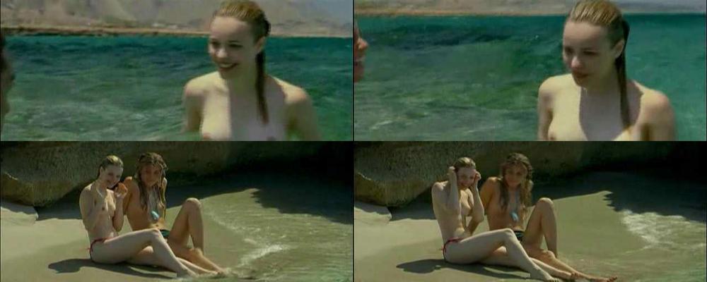15P Gorgeous celeb Rachel McAdams sexy and topless