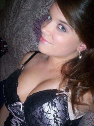 15P Busty amateur girlfriends teasing on camera