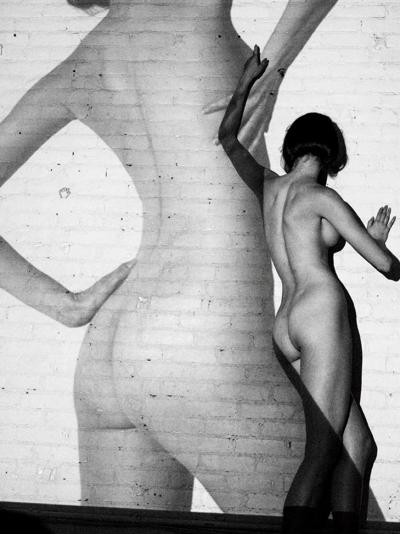 16P Monika Jagaciak entièrement nue dans une séance photo de Johan Lindeberg 2015