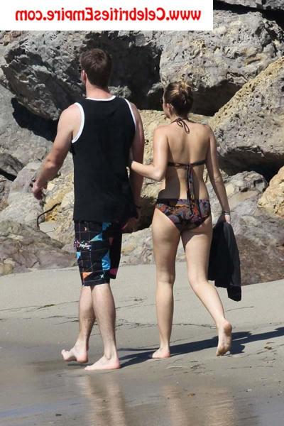 20P Miley Cyrus Oops Nipple Slip