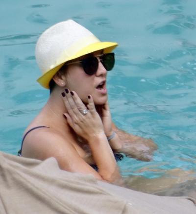 16P Kaley Cuoco busty wearing skimpy twopiece with her husband at the pool in Mexico