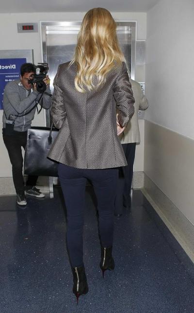 16P Rosie HuntingtonWhiteley see through to bra at LAX Airport