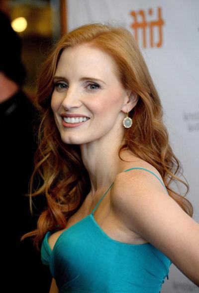 16P Busty Jessica Chastain showing huge cleavage at the first TIFF screening of 'The