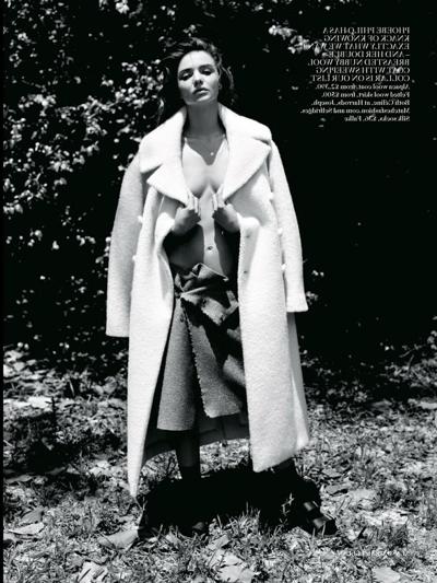 16P Miranda Kerr nude in two new magazine photoshoots
