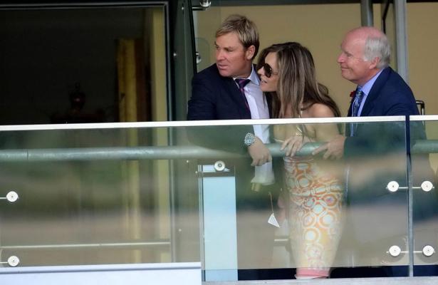 16P Elizabeth Hurley showing huge cleavage and getting her ass grpoped at Betfair We