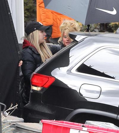 16P Jennifer Lawrence showing huge cleavage downblouse on the 'Untitled David O. Rus